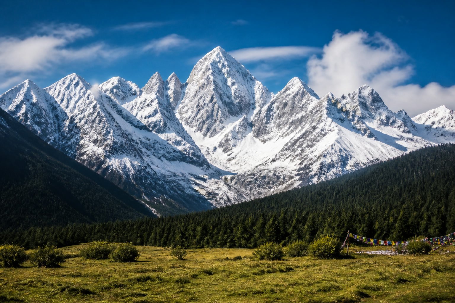 Jade Dragon Snow Mountain